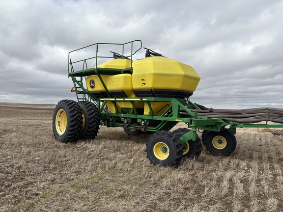 2008 John Deere 1830 Air Seeder