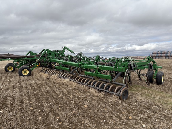 2008 John Deere 1830 Air Seeder