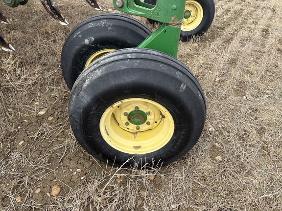 2008 John Deere 1830 Air Seeder