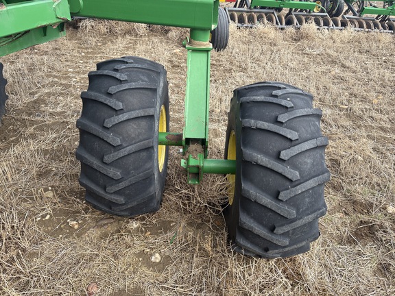 2008 John Deere 1830 Air Seeder
