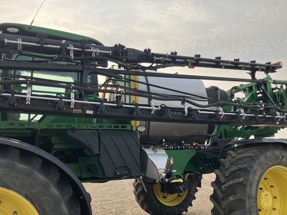 2021 John Deere R4060 Sprayer/High Clearance