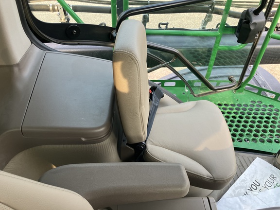 2021 John Deere R4060 Sprayer/High Clearance