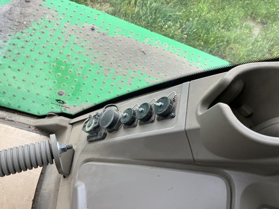 2025 John Deere 9RX 640 Tractor Rubber Track