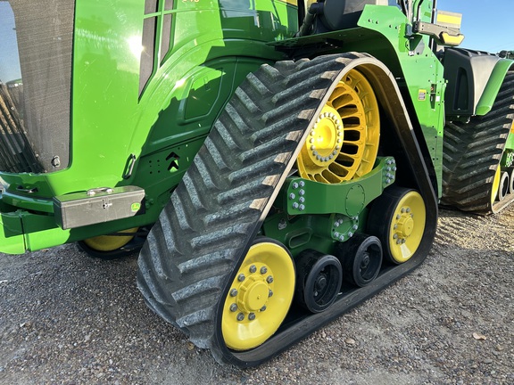 2025 John Deere 9RX 640 Tractor Rubber Track