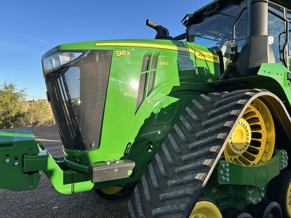 2025 John Deere 9RX 640 Tractor Rubber Track