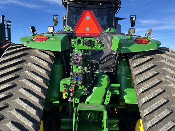 2025 John Deere 9RX 640 Tractor Rubber Track
