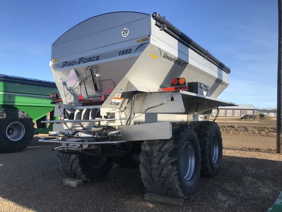 Unverferth 1850 PRO FORCE Fertilizer Spreader