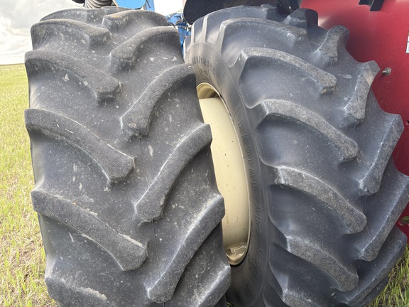 2013 Versatile 350 Tractor 4WD
