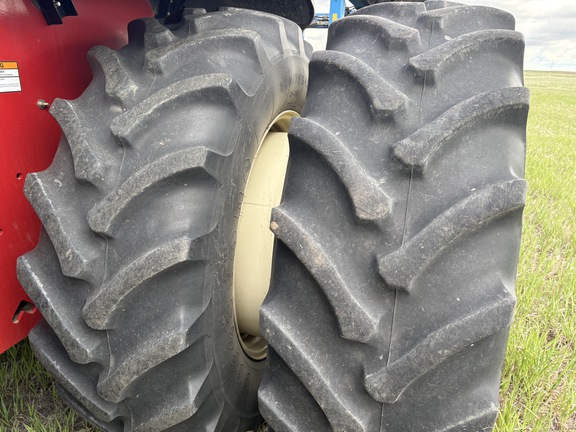 2013 Versatile 350 Tractor 4WD
