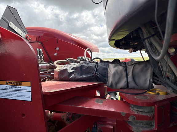 2013 Versatile 350 Tractor 4WD