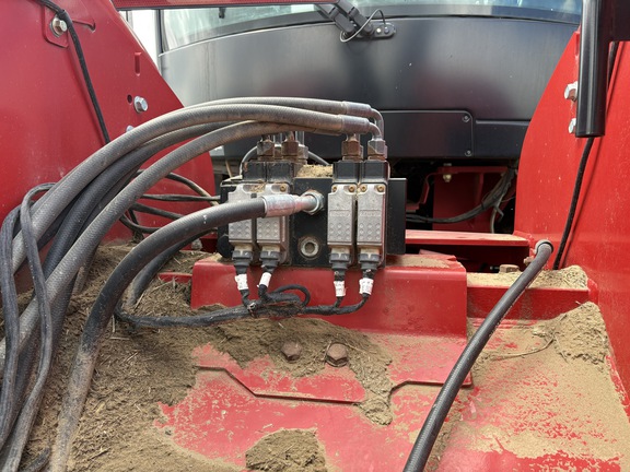 2013 Versatile 350 Tractor 4WD
