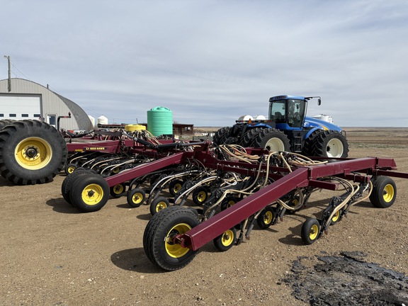 2012 Seed Hawk 6012 Air Seeder