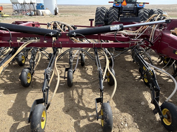 2012 Seed Hawk 6012 Air Seeder
