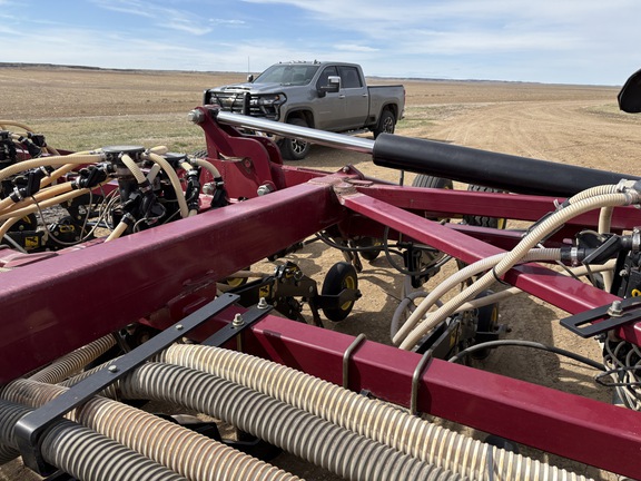 2012 Seed Hawk 6012 Air Seeder