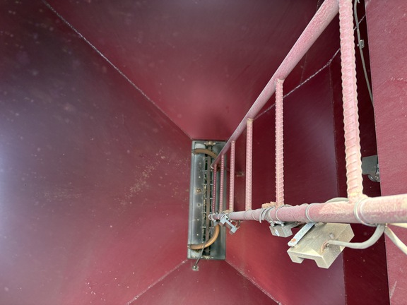 2012 Seed Hawk 6012 Air Seeder