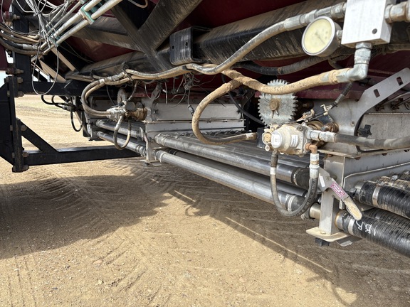 2012 Seed Hawk 6012 Air Seeder