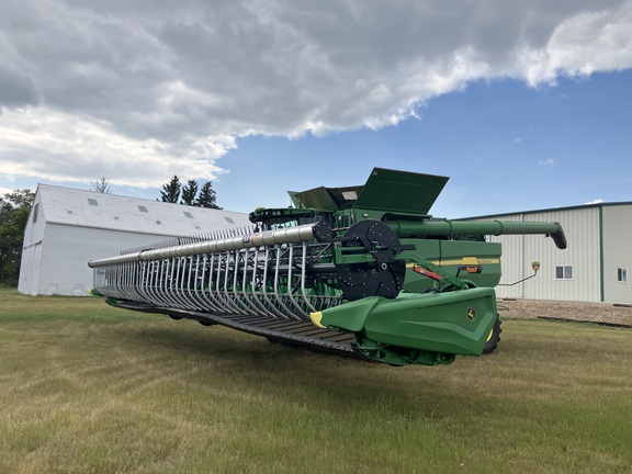 2024 John Deere HD45F Header Combine