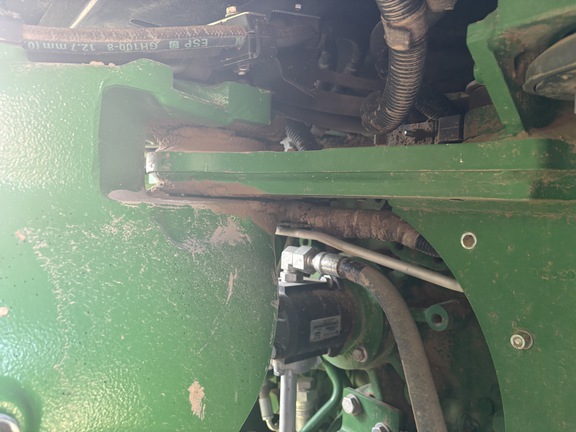 2019 John Deere 9520R Tractor 4WD