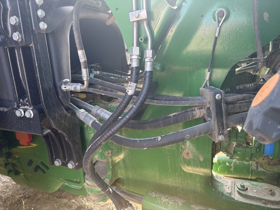 2019 John Deere 9520R Tractor 4WD
