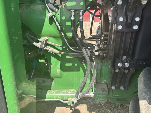 2019 John Deere 9520R Tractor 4WD