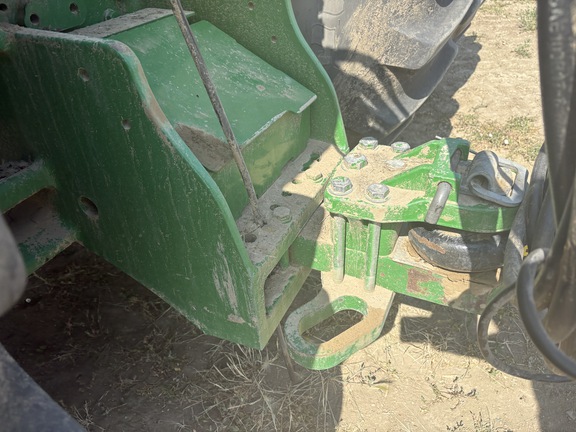 2019 John Deere 9520R Tractor 4WD