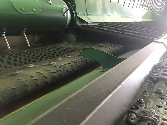 2024 John Deere RD40F Header Combine
