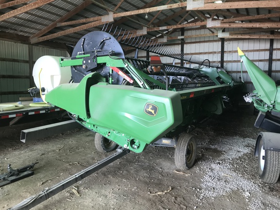 2024 John Deere RD40F Header Combine