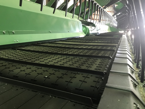 2024 John Deere RD40F Header Combine