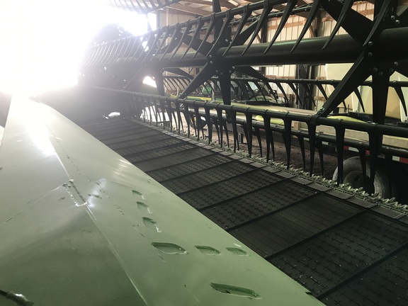 2024 John Deere RD40F Header Combine