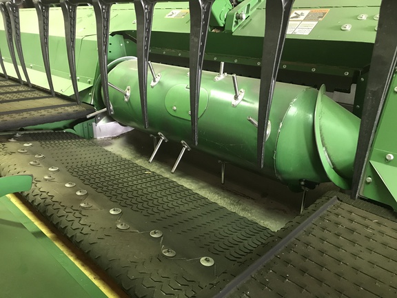 2024 John Deere RD40F Header Combine