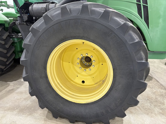 2013 John Deere 9560R Tractor 4WD
