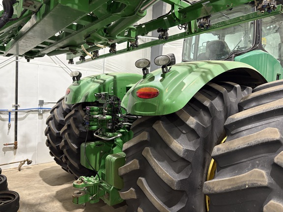 2013 John Deere 9560R Tractor 4WD