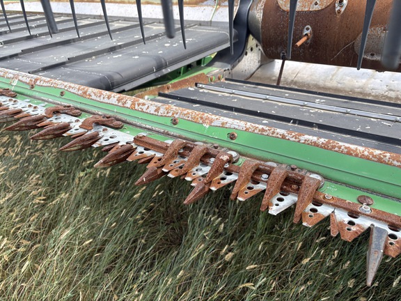 2010 John Deere 635D Header Combine