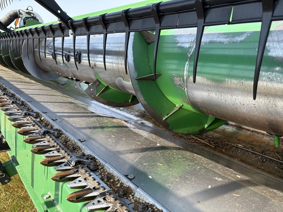2011 John Deere 635F Header Combine