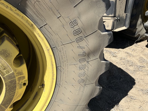 2014 John Deere 9560R Tractor 4WD
