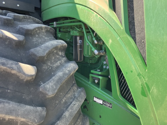 2014 John Deere 9560R Tractor 4WD
