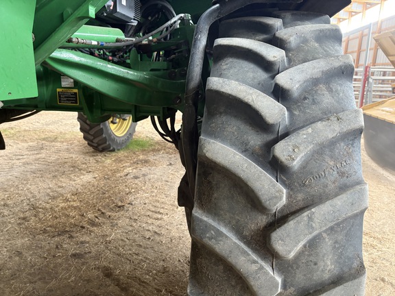 2023 John Deere 616R Sprayer/High Clearance