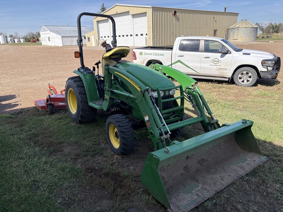 2013 John Deere 3320 Tractor Compact