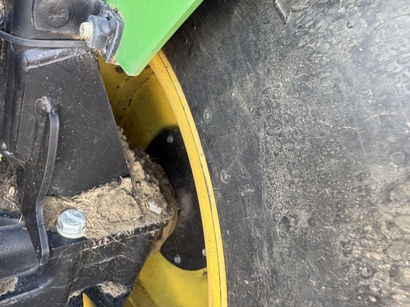 2013 John Deere 3320 Tractor Compact