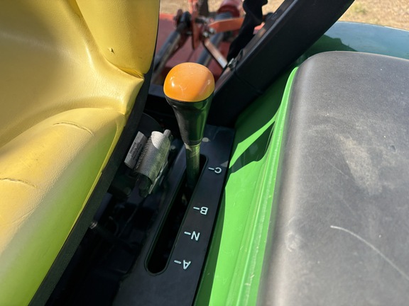 2013 John Deere 3320 Tractor Compact