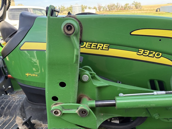 2013 John Deere 3320 Tractor Compact