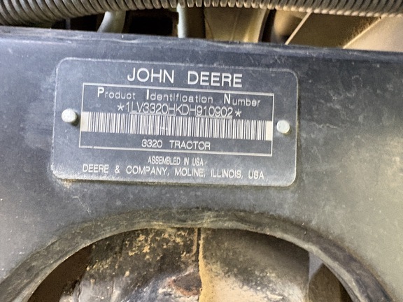 2013 John Deere 3320 Tractor Compact