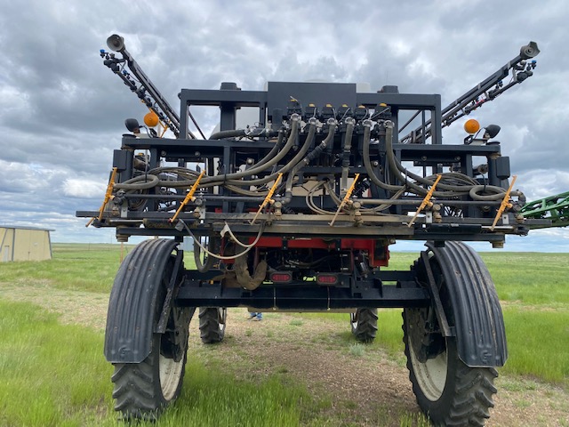 2010 Apache AS1210 Sprayer/High Clearance