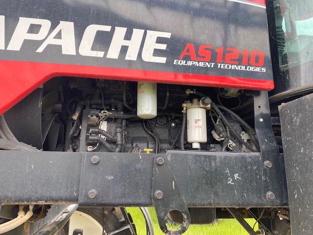 2010 Apache AS1210 Sprayer/High Clearance