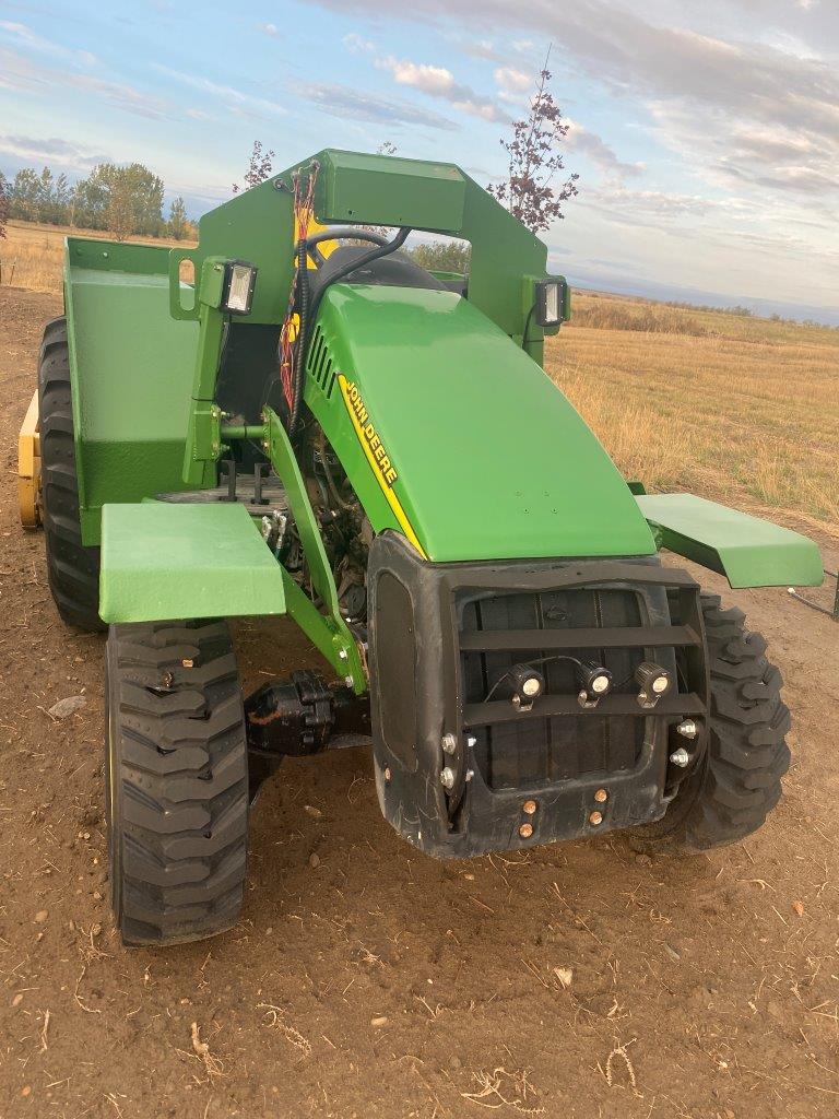 2007 John Deere 110TLB Tractor