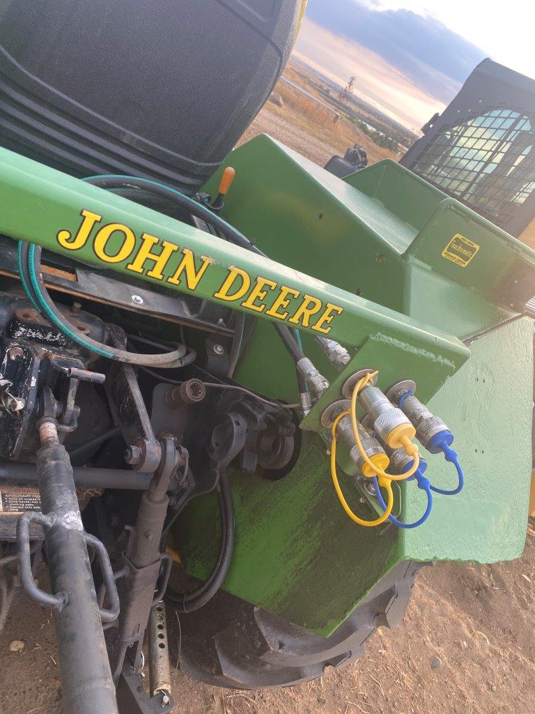 2007 John Deere 110TLB Tractor