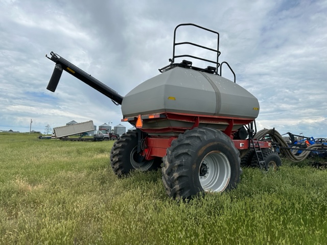 2011 Case IH 2280 Air Tank/Cart