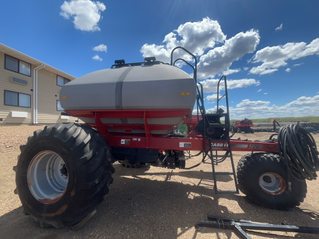 2011 Case IH 2280 Air Tank/Cart
