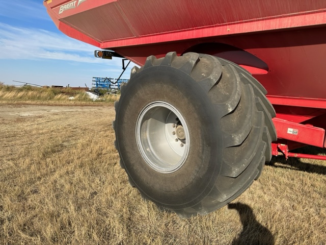 2023 Brent V1500 Grain Cart