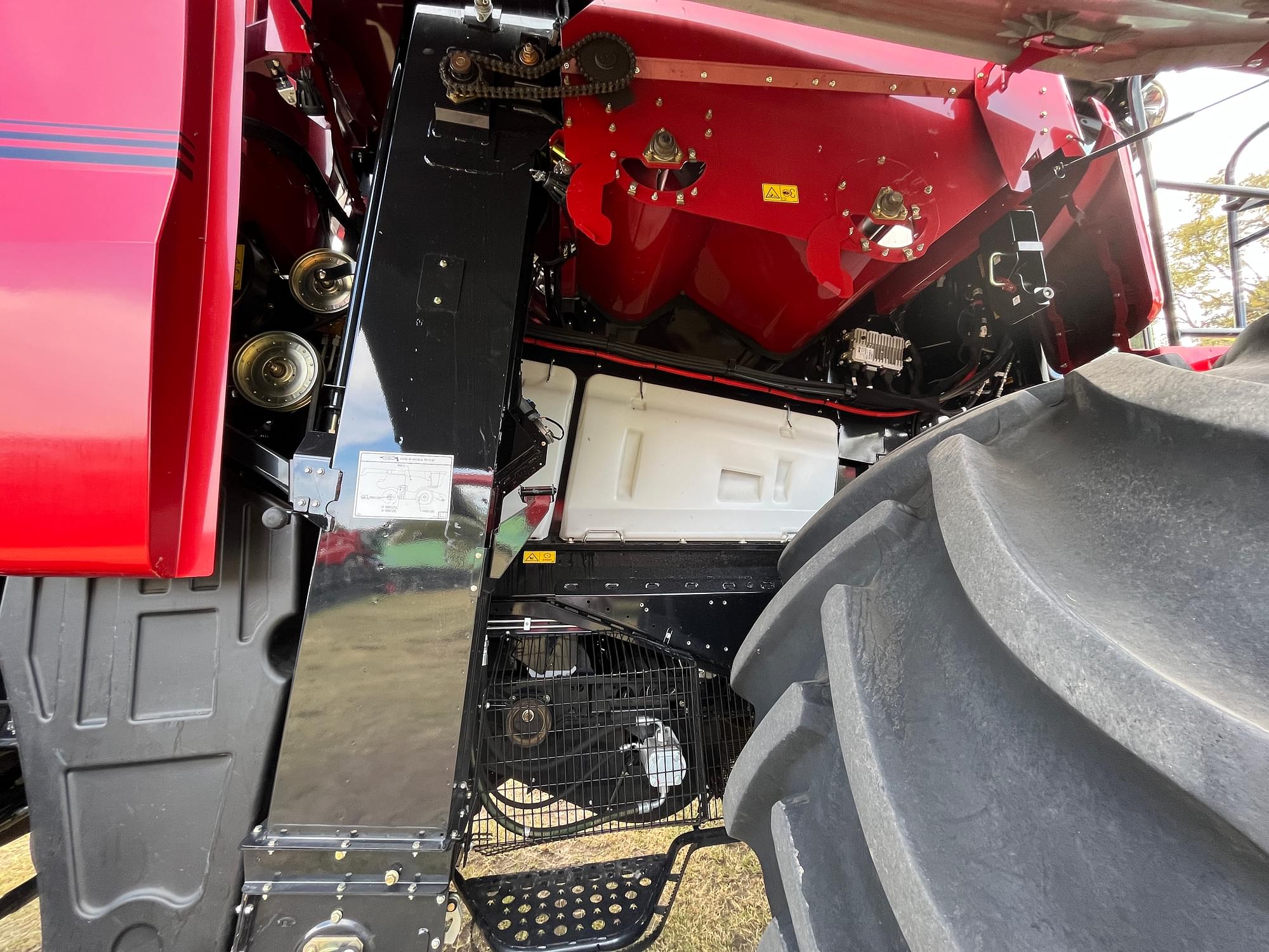 2023 Case IH AF8250 Combine